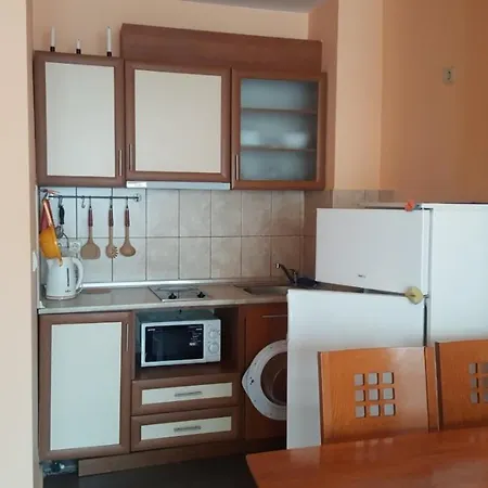 In Sun Light Apartman *